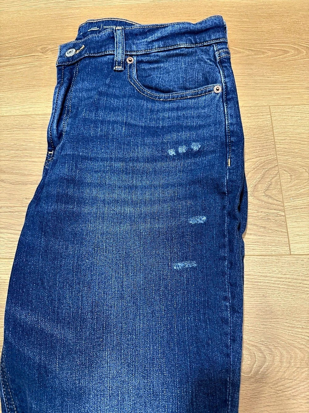 Old Navy Mid-Rise Boyfriend Jeans